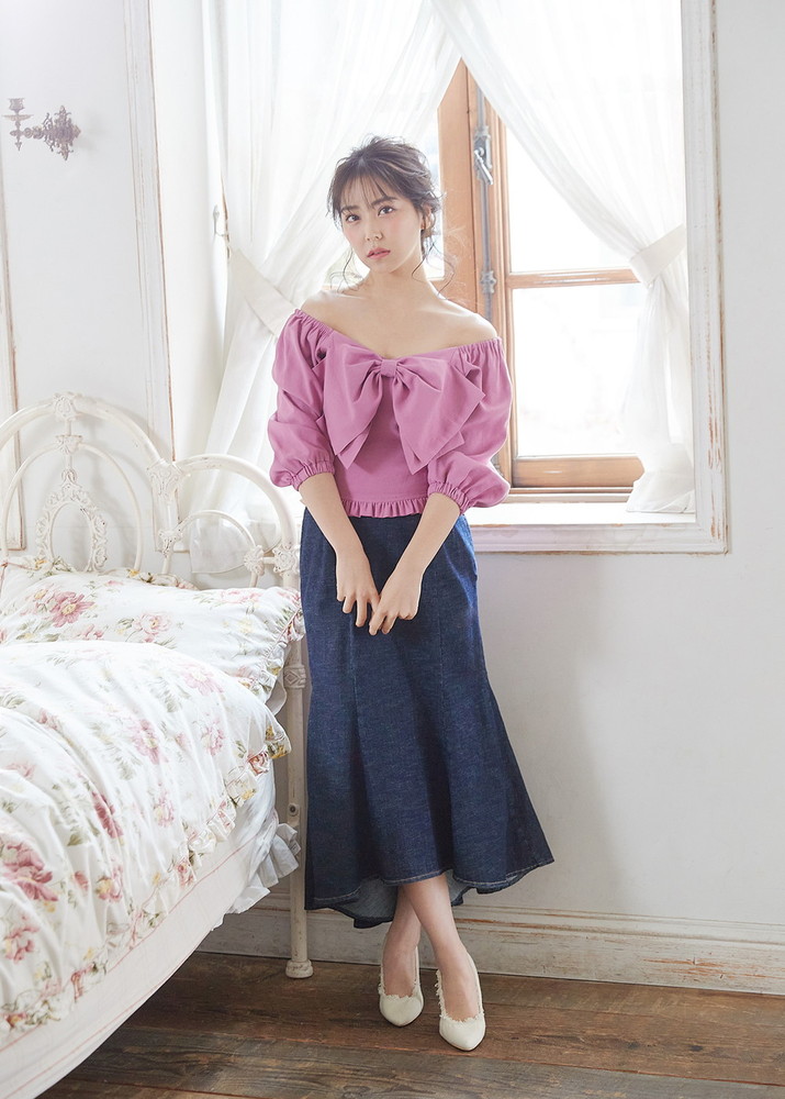 3月 WEB CATALOG NMB48 白間美瑠（しろま みる）Roomy's WEB