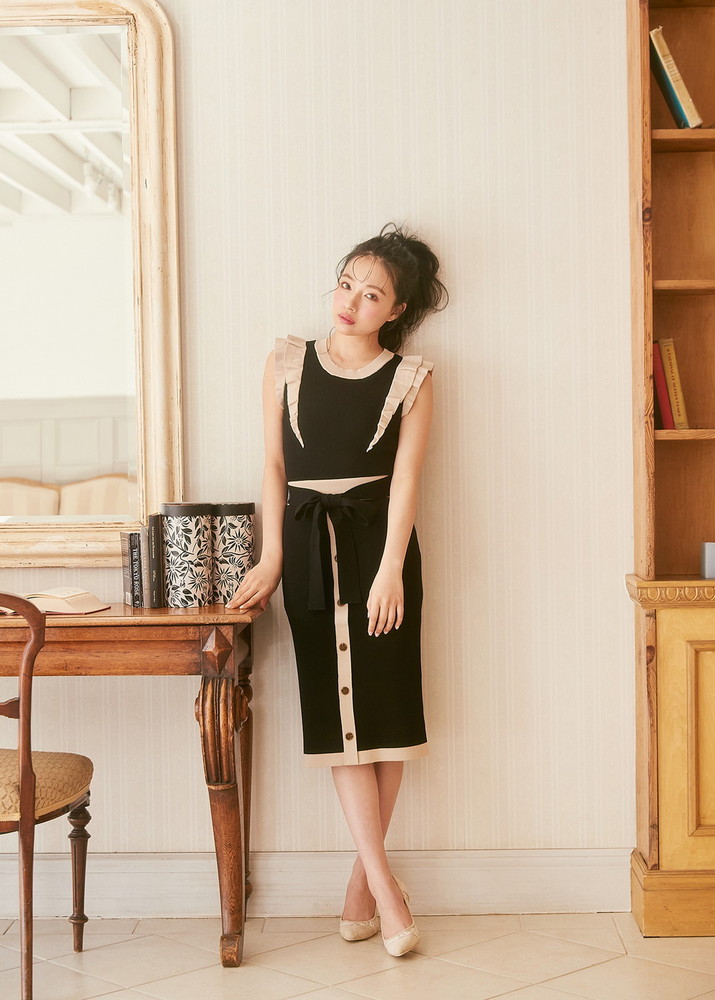 4月 WEB CATALOG NMB48 村瀬紗英（むらせ さえ）Roomy's WEB